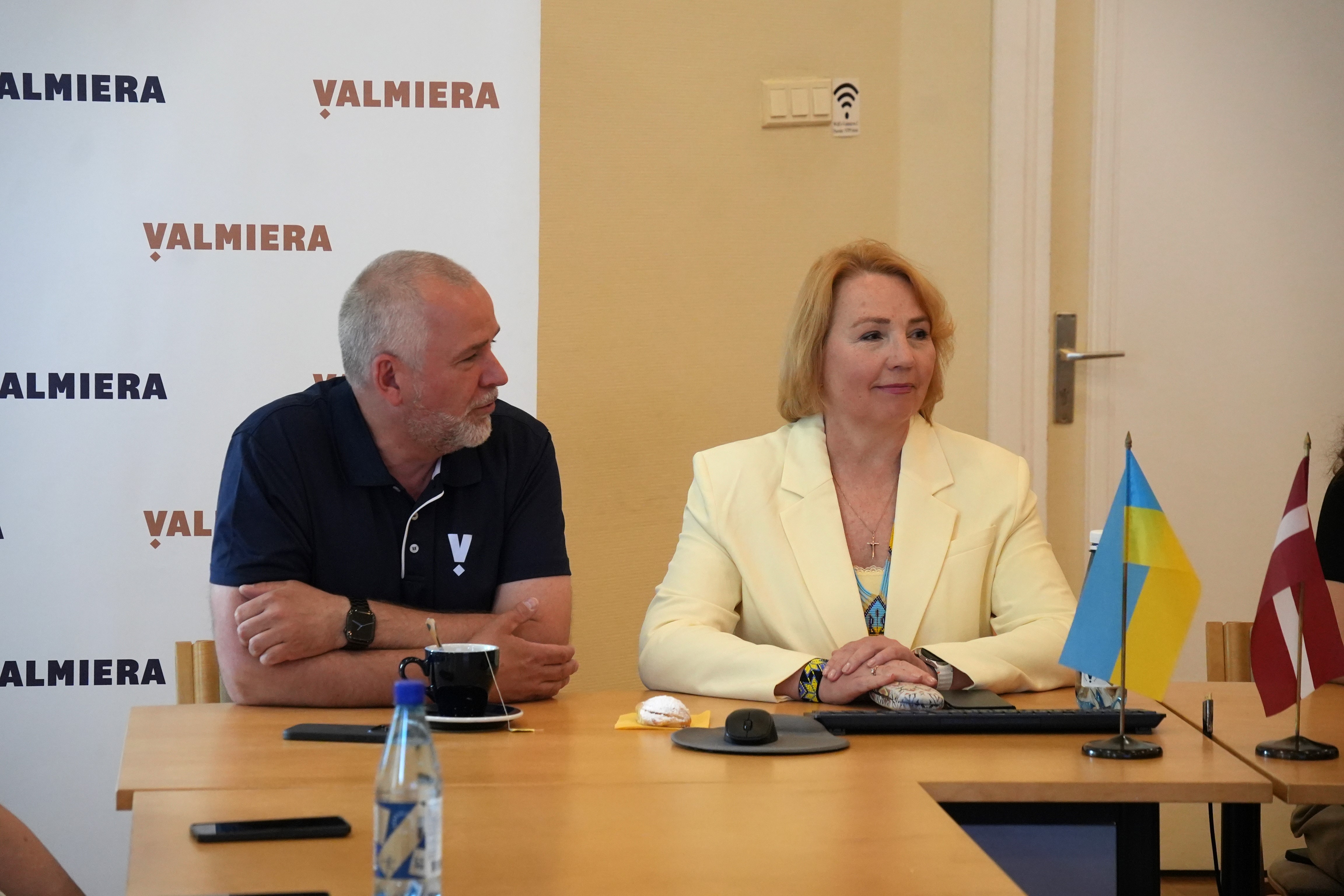 Делегація народних депутатів України та Латвії відвідала європейський офіс Асоціації малих міст України в місті Валмієра