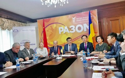 Підписання угоди про співробітництво Асоціації малих міст України  з Робочим комітетом китайської асоціації малих і середніх підприємств. 29 грудня 2020 рік.
